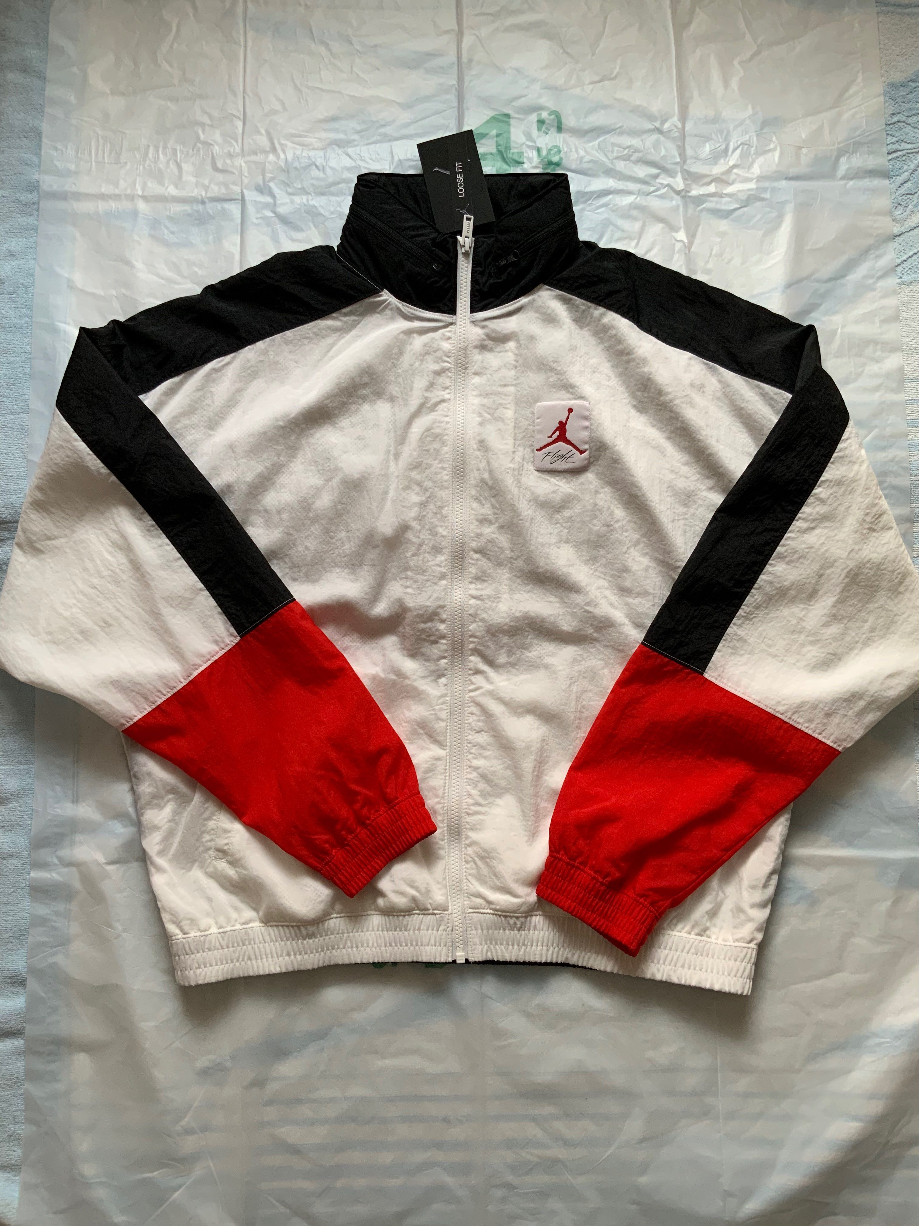 AirJordan4 Lightweightジャケット