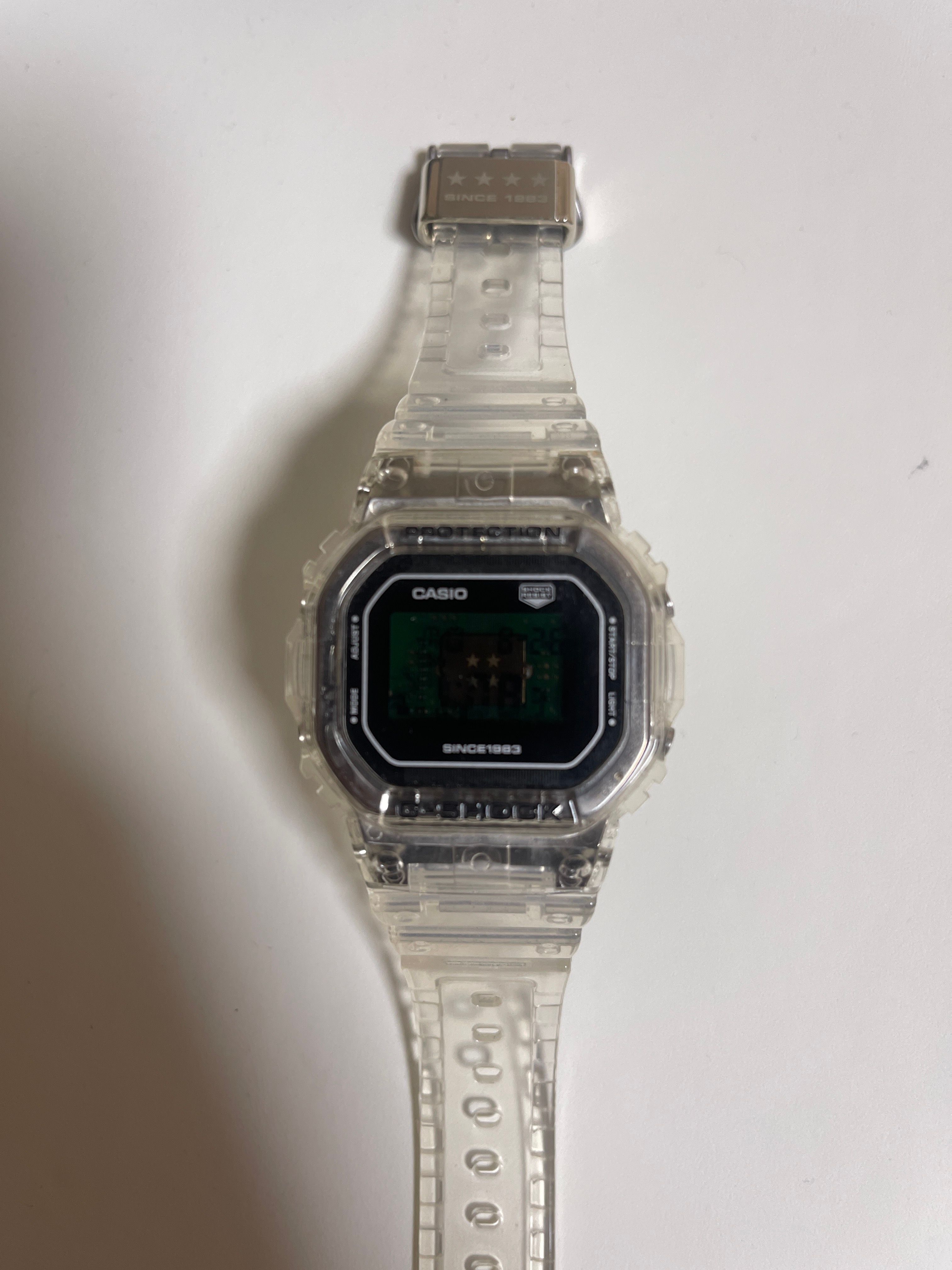 Casio G-Shock 40th Anniversary CLEAR REMIX 5000 SERIES DW-5040RX-7JR