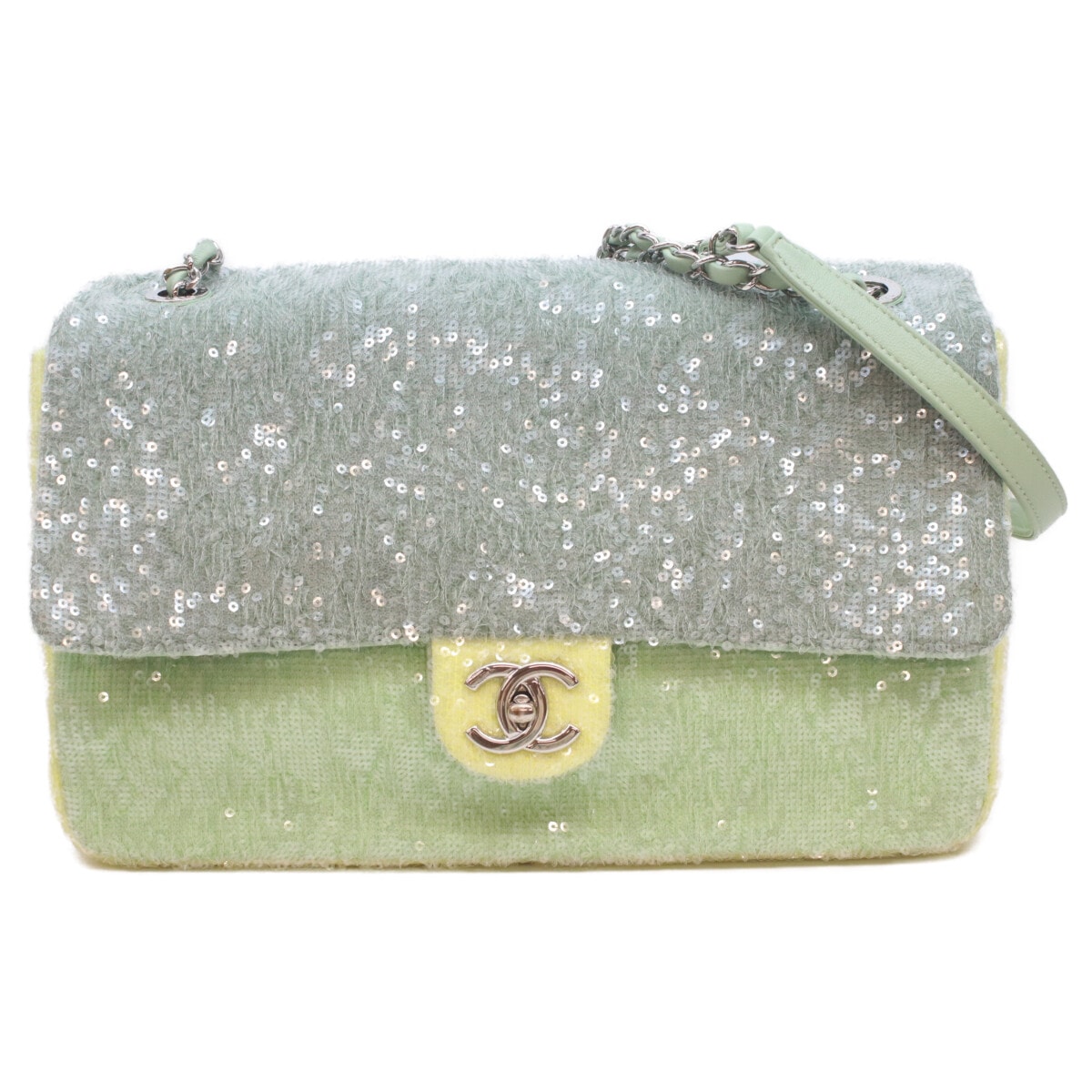 シャネル 25番台 ｸﾞﾘｰﾝ×ｲｴﾛｰ ｽﾊﾟﾝｺｰﾙ ｼﾙﾊﾞｰ金具 ﾁｪｰﾝｼｮﾙﾀﾞｰﾊﾞｯｸﾞ W31.5