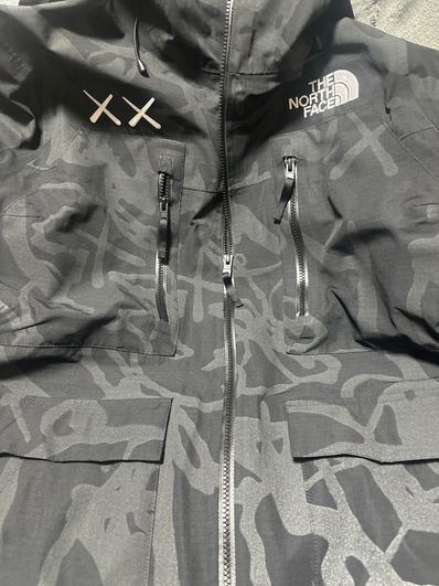 The North Face Kaws Mountain Jacket "Black"