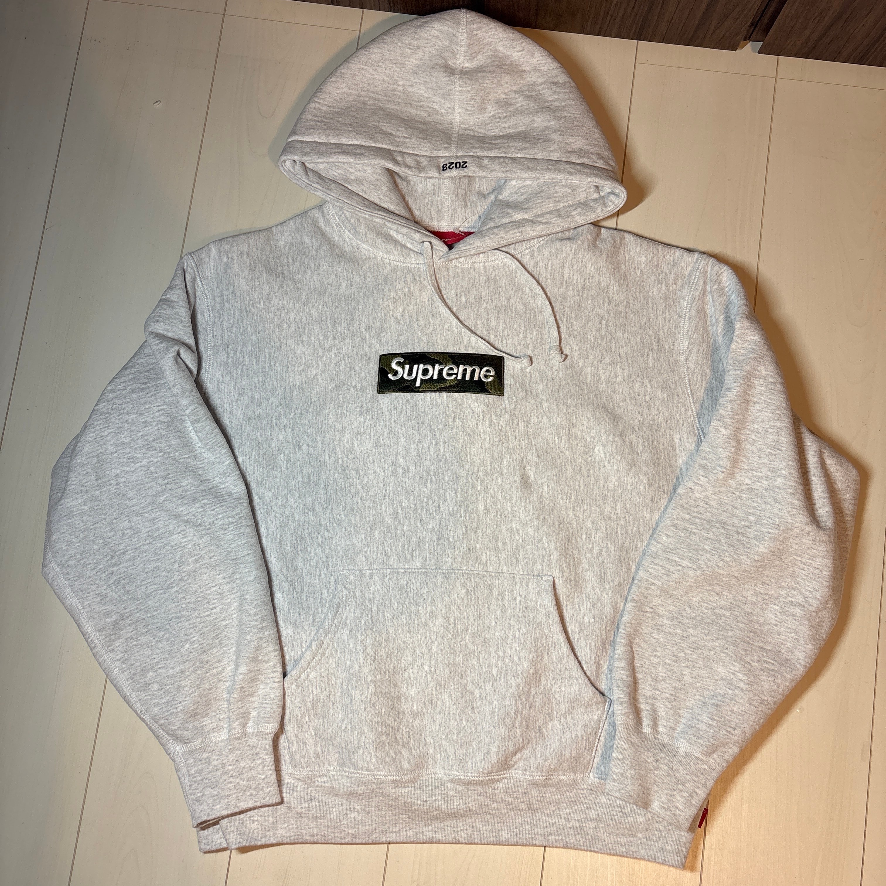 Supreme Box Logo Hooded Sweatshirt "Ash Grey" (23FW)