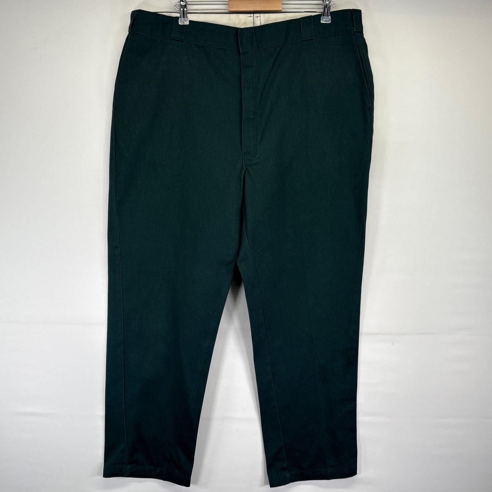 古着 ディッキーズ Dickies USA製 ワークパンツ チノパン 大きいサイズ カラーパンツ ワンポイントロゴ w44 L32  グリーン メンズ
