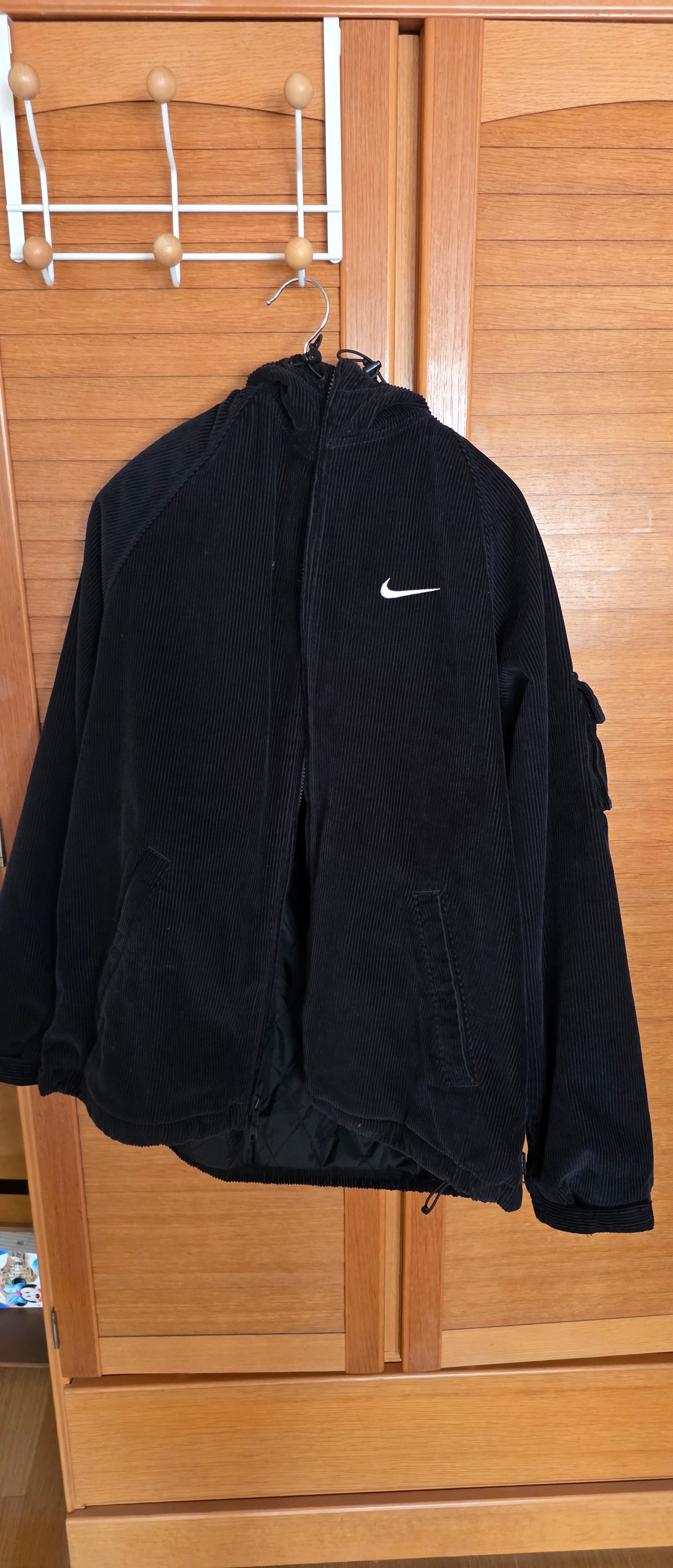 Supreme / Nike Arc Corduroy Hooded Jacket "Black"