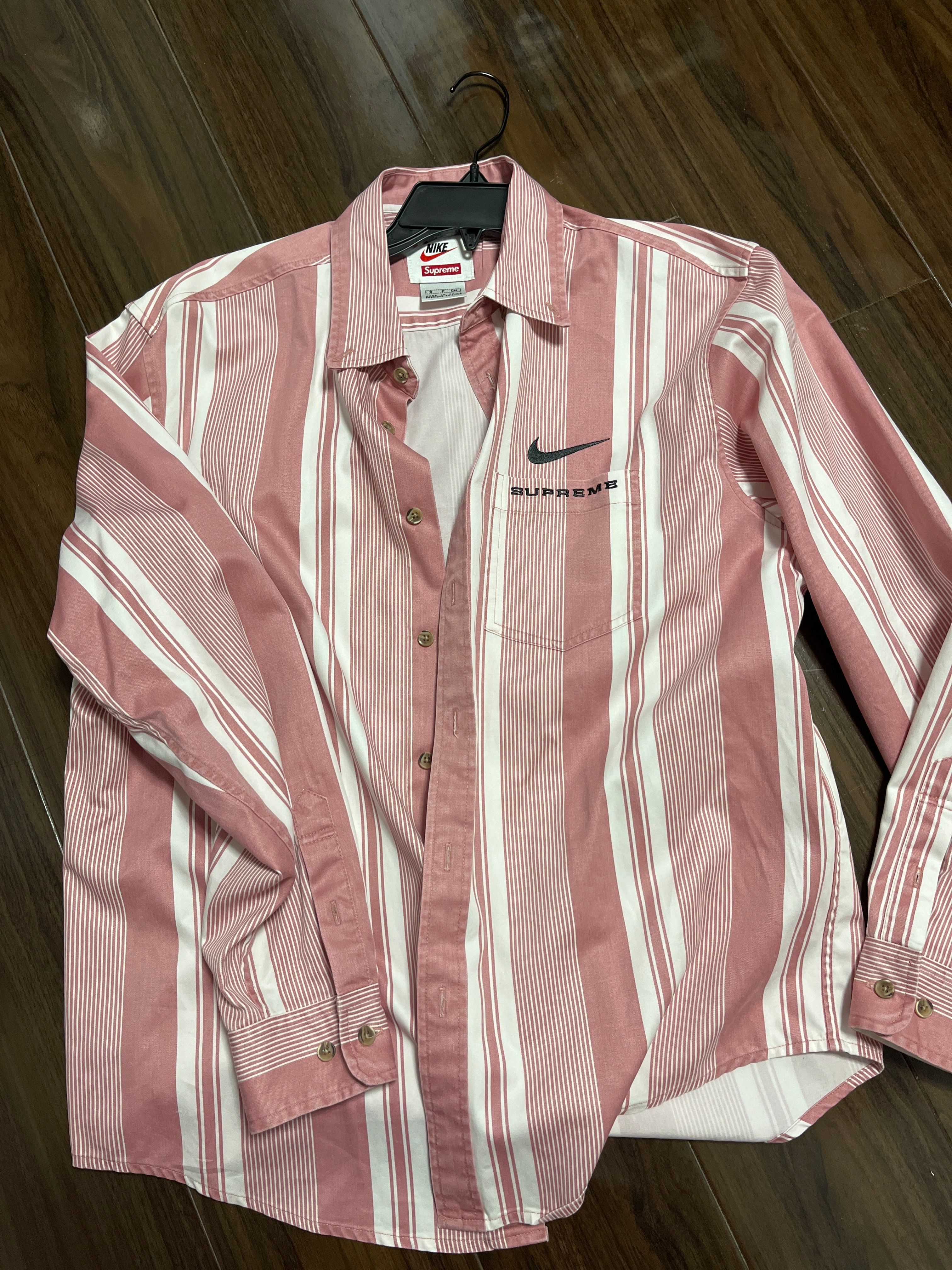 Supreme / Nike® Cotton Twill Shirt "Pink"