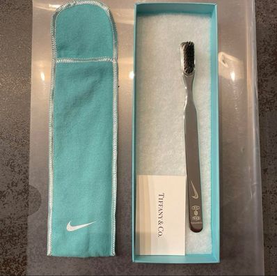 Tiffany & Co. x Nike Shoe Brush "Sterling Silver"
