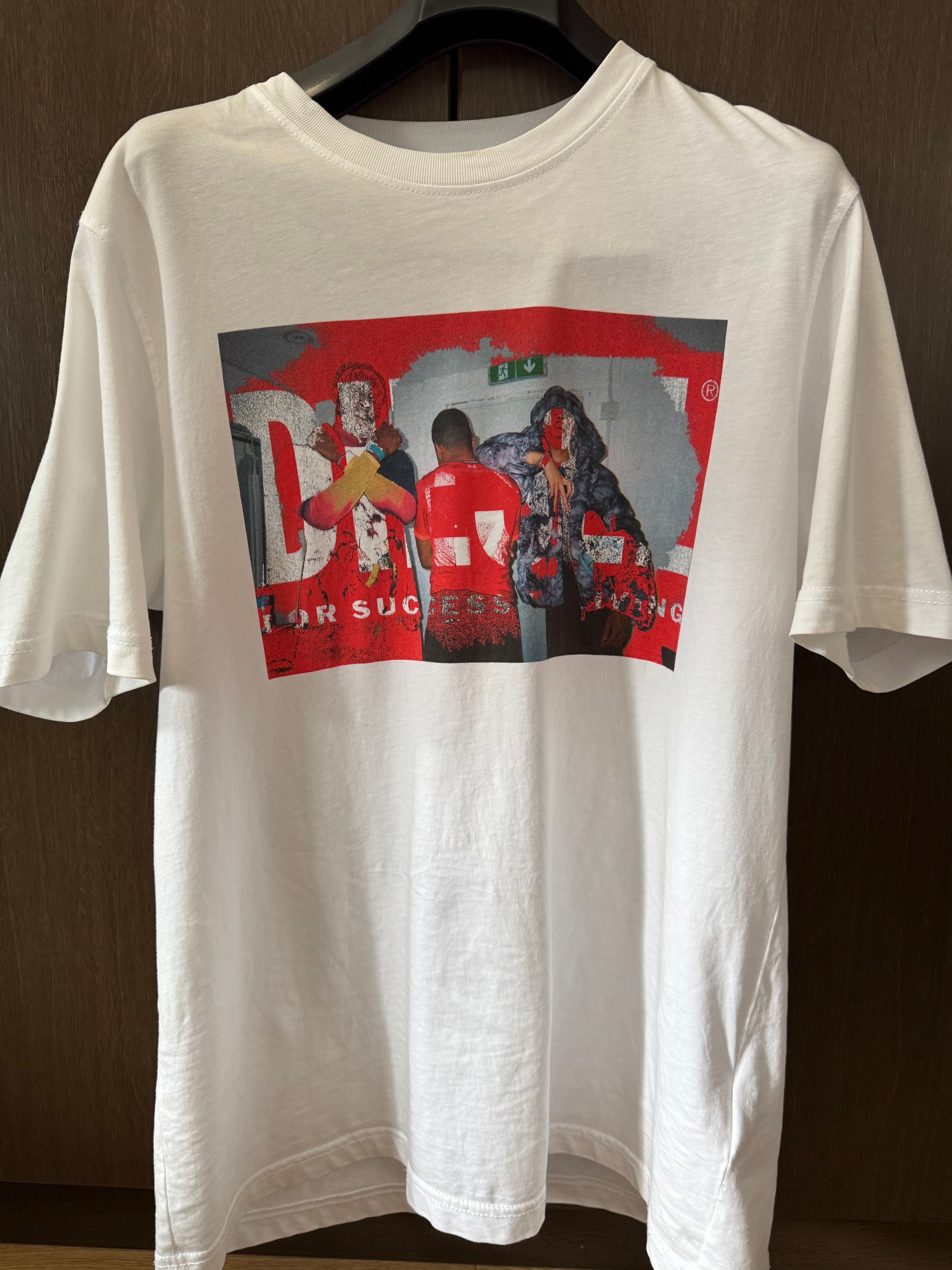 Tシャツ