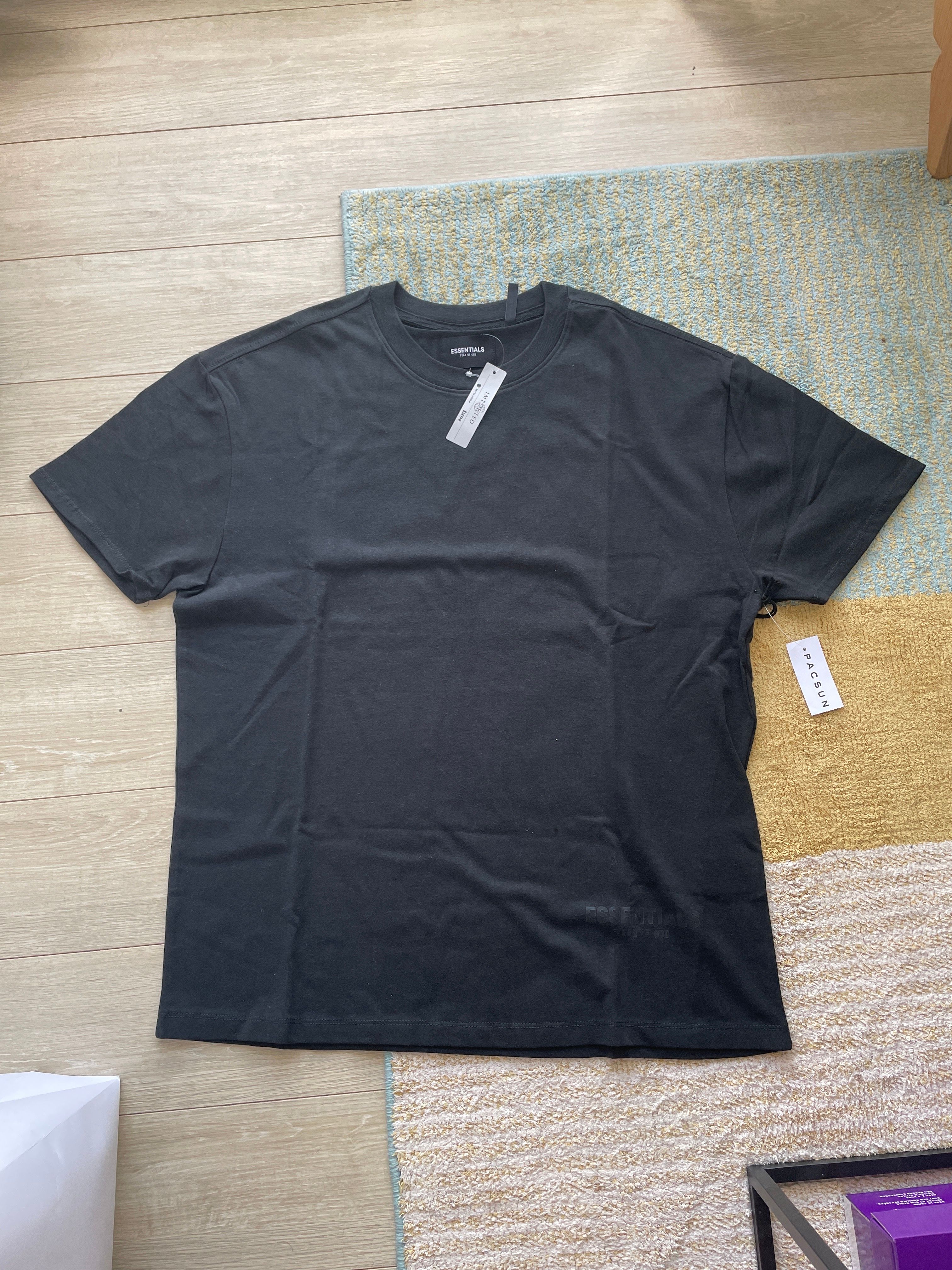 FEAR OF GOD ESSENTIALS 3M Logo Boxy T-shirt "Black"