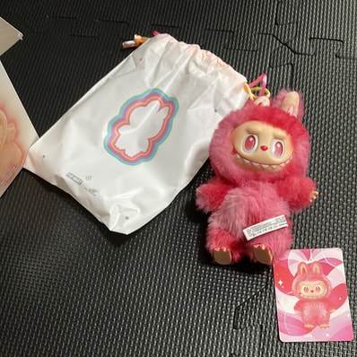POP MART THE MONSTERS (LABUBU) Big into Energy Series Plush Pendant LOVE