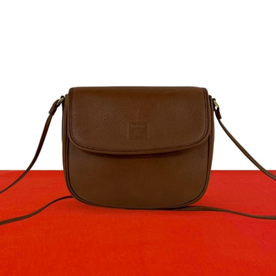 BURBERRY バーバリー シャドーホース ロゴ レザー ショルダーバッグ ブラウン
72808
