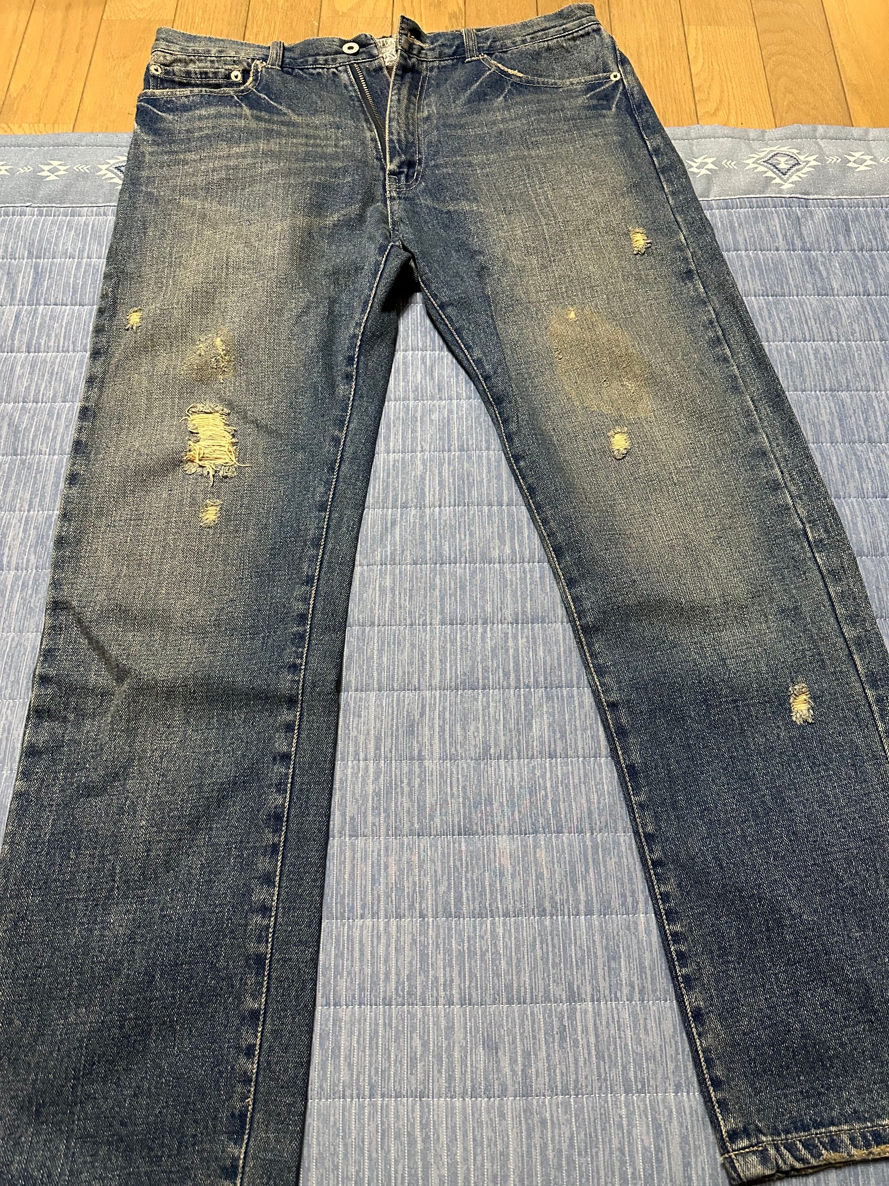 STUSSYバックロゴジーンズ