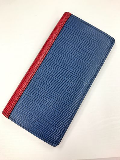 Louis Vuitton Brazza Wallet NM Epi