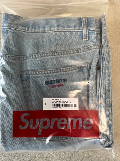Supreme Baggy Denim Short (25SS) "Light Washed Indigo"