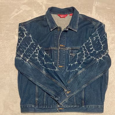 Supreme Shibori Denim Trucker Jacket "Rigid Indigo"