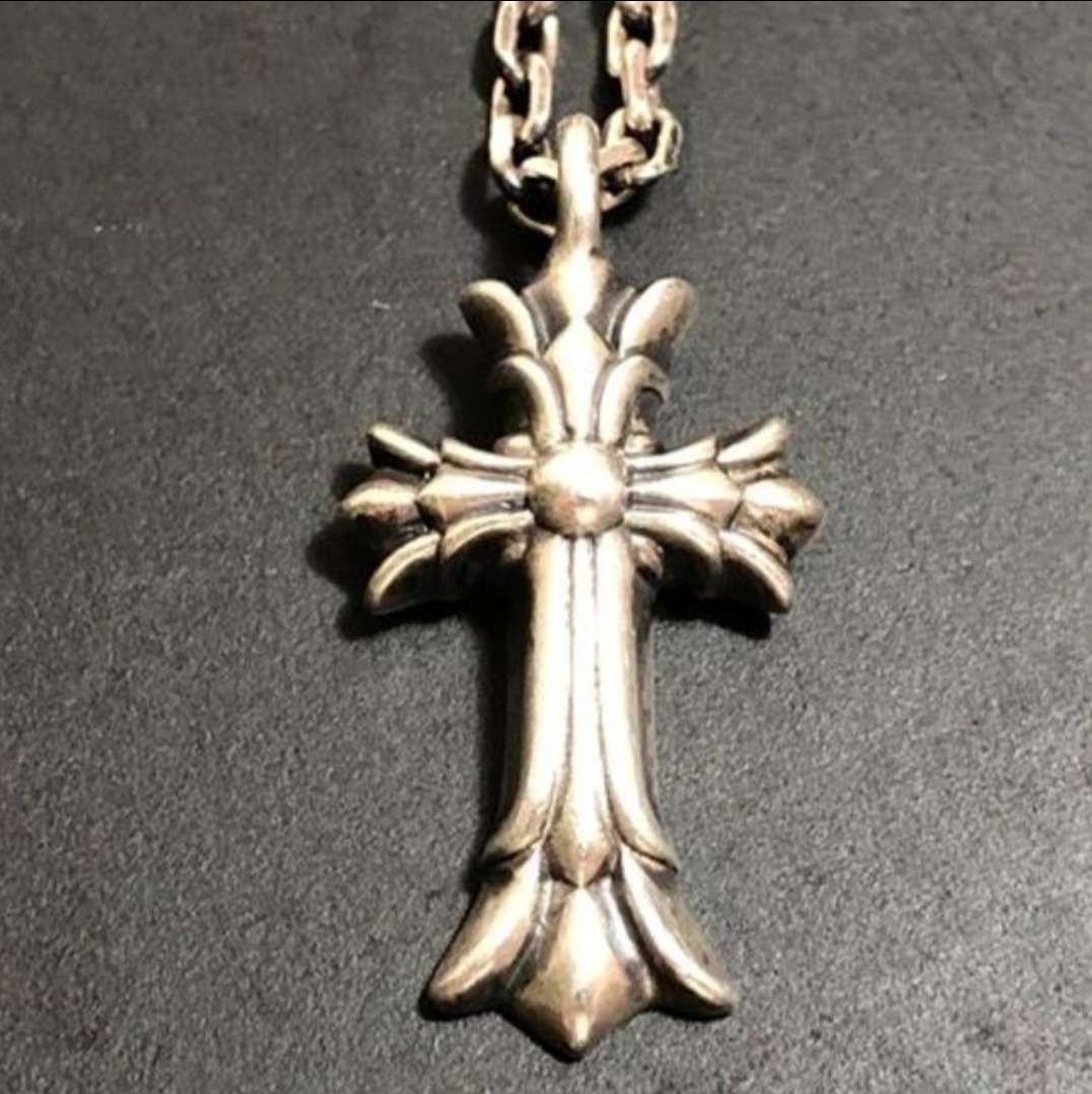 ダブルCHクロスチャーム