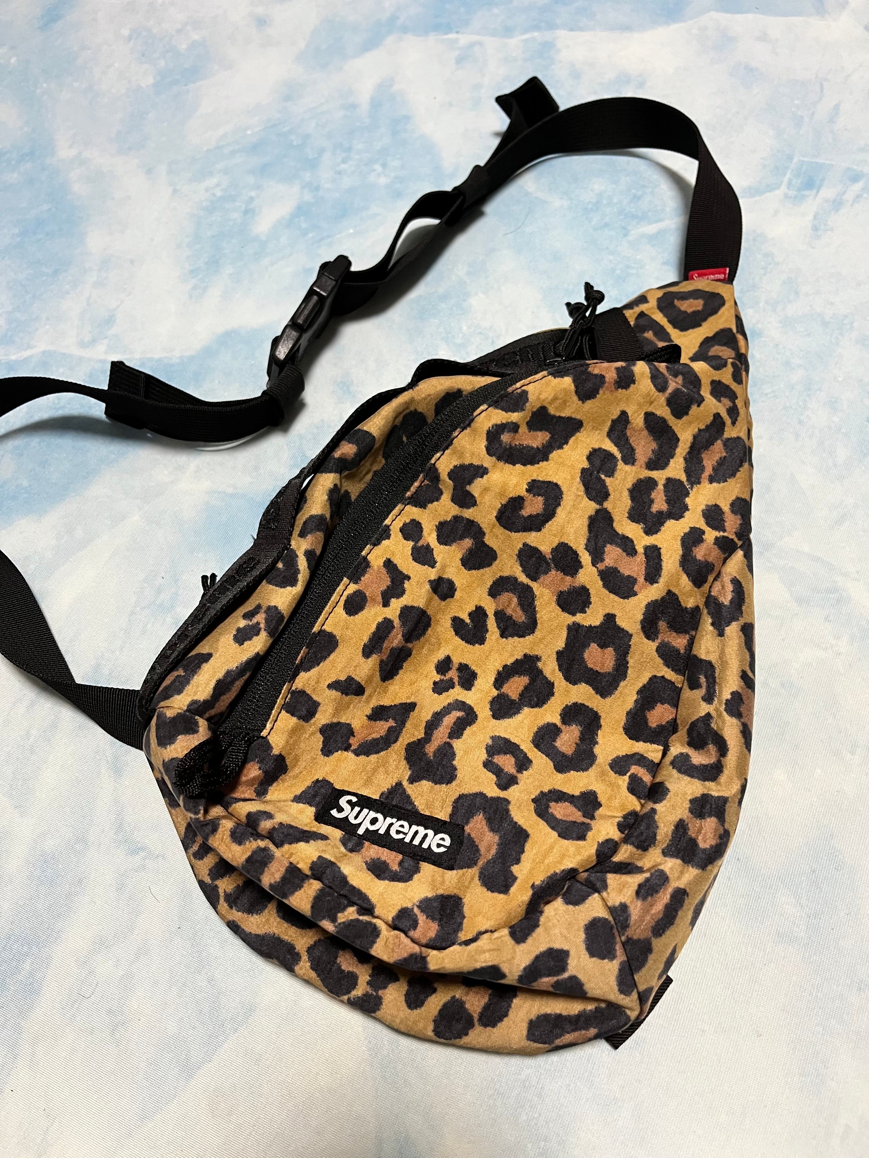 Supreme Sling Bag Leopard ボディバッグ レオパード Supreme - Supreme Sling Bag Leopard ボディバッグ レオパードの通販