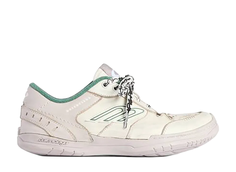 BALENCIAGA Hamptons Medium Worn-out Sneaker "Beige/Green"