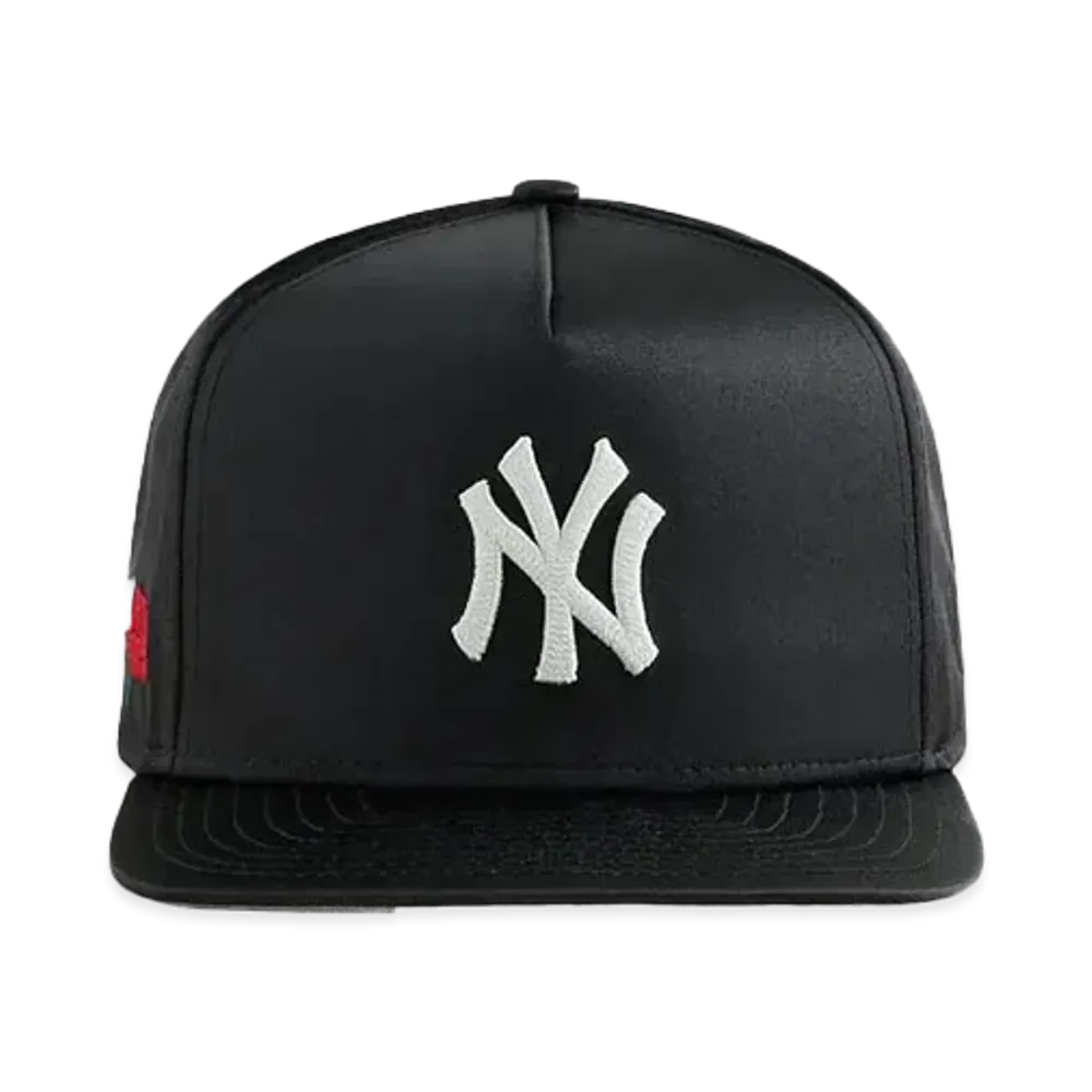 Kith x New Era x the New York Yankees Satin 9Fifty A-Frame Snapback "Black"