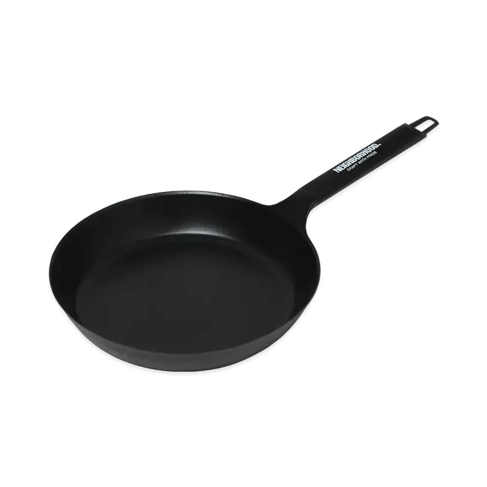 NEIGHBORHOOD x Vermicular . Frying Pan 26 "Black"