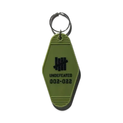 UNDEFEATED MOTEL KEYCHAIN - 02191 "Olive"