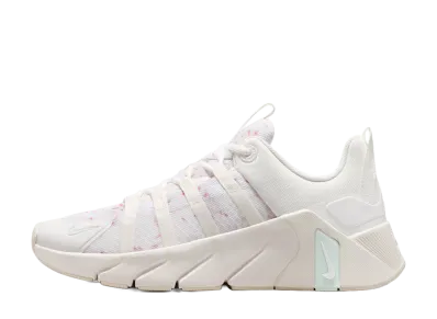 Nike Women's Free Metcon 7 SE "Sail/Light Orewood Brown"