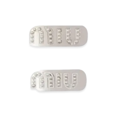 MIU MIU Pearl Miu Pearl Hair Clip "Steel Gray/Cream"
