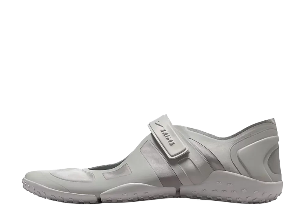 SKIMS × Nike Women's Rift Satin "Night Silver"