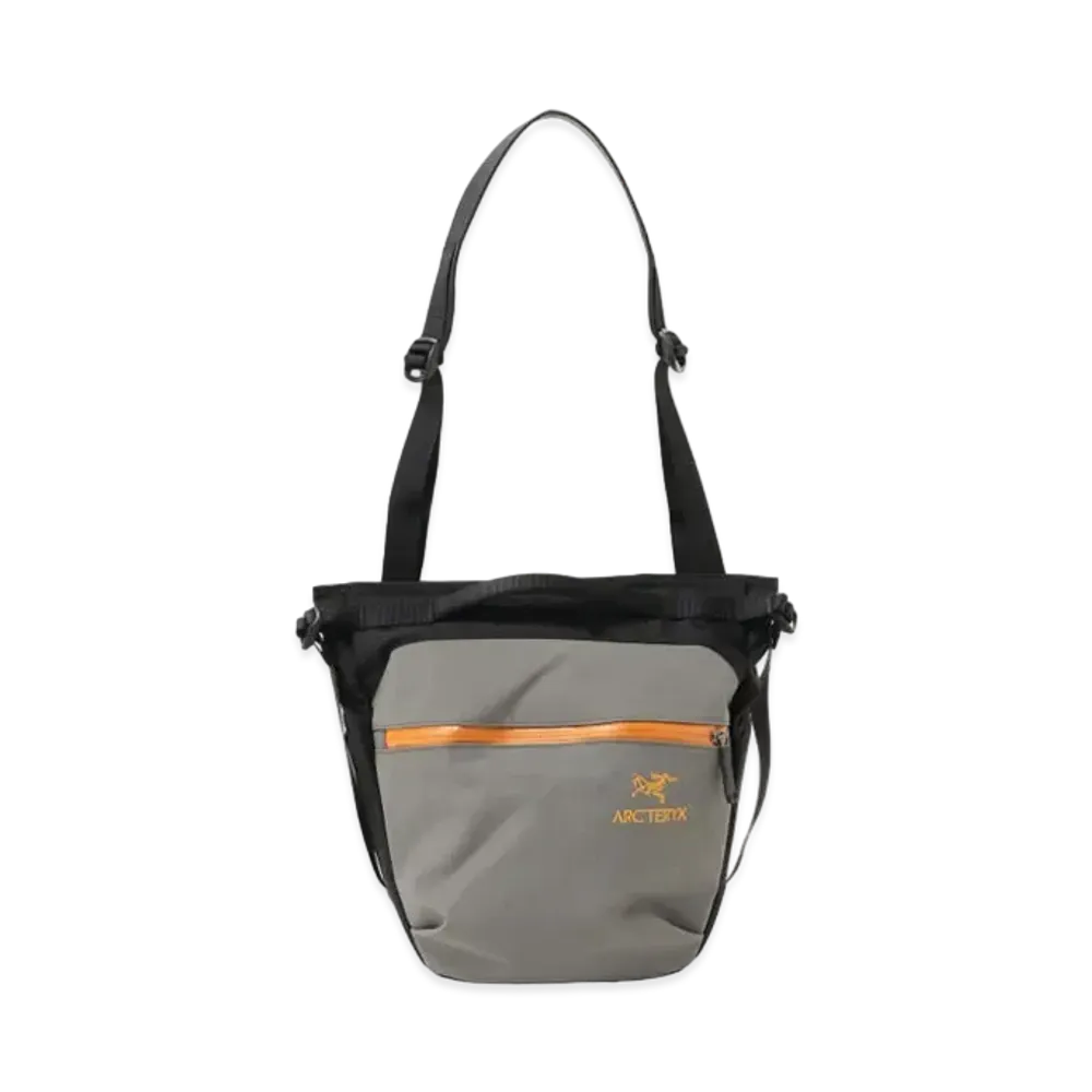 ARC'TERYX x BEAMS Arro 8 Rebird TM Shoulder Bag "Europa/Orange" 11-61-0200-729