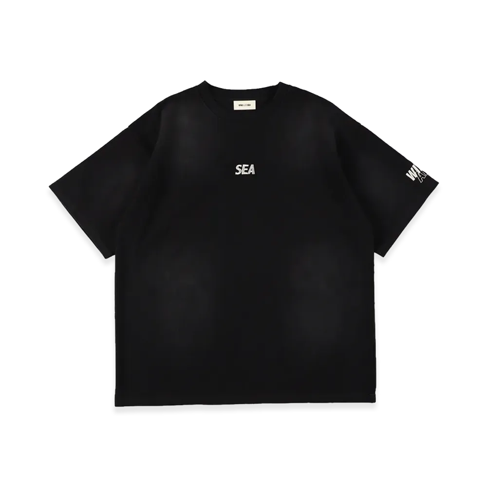 WIND AND SEA Sulfur Dyeing Logo S/S Tee "Black"