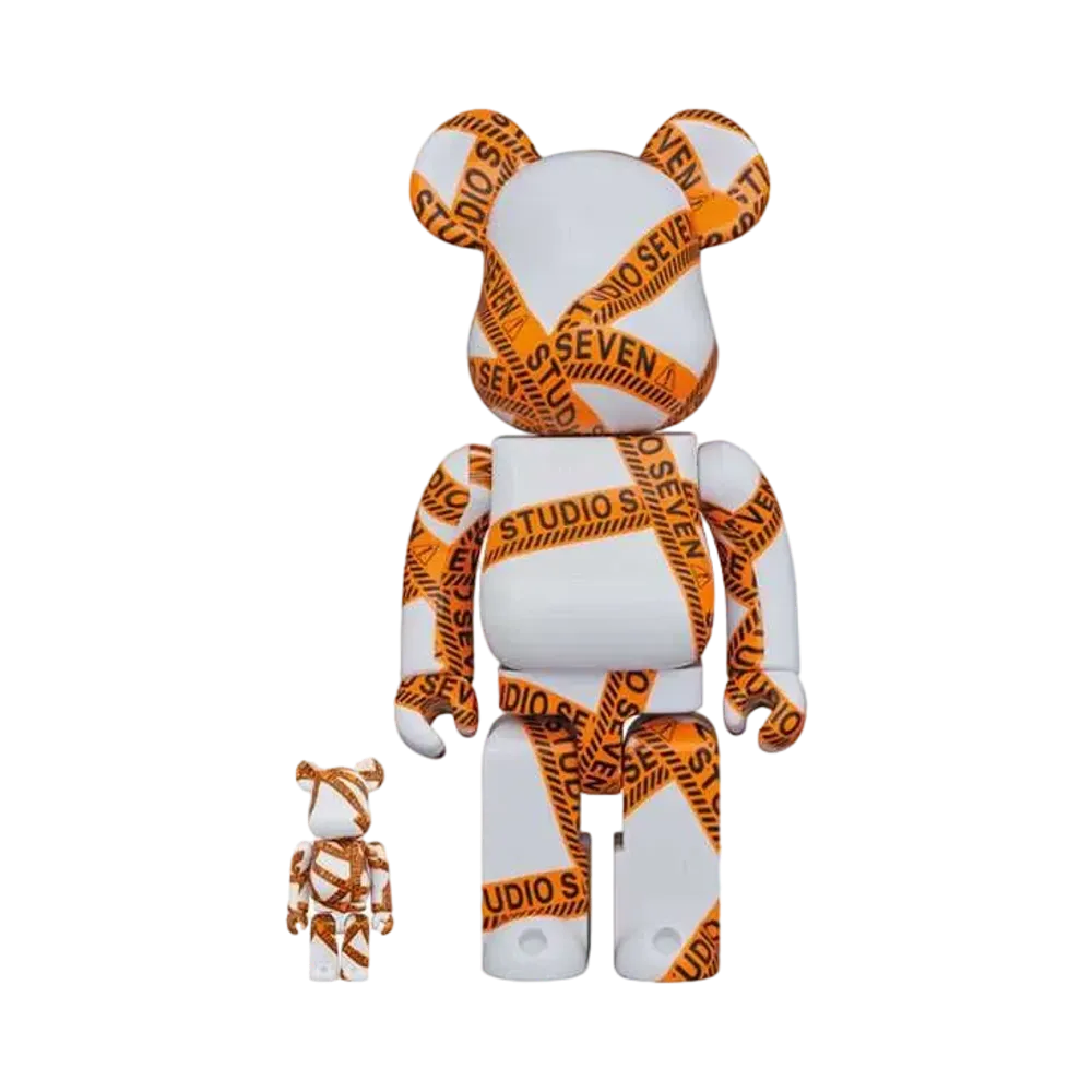 Bearbrick STUDIO SEVEN 100% & 400%