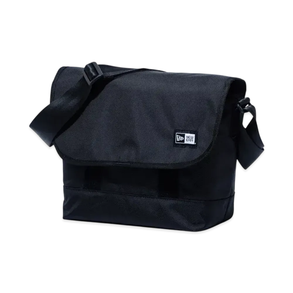 NEW ERA Shoulder Bag 9L "Black"