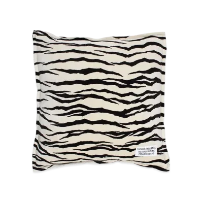 WACKO MARIA Tiger Velveteen Cushion "White"