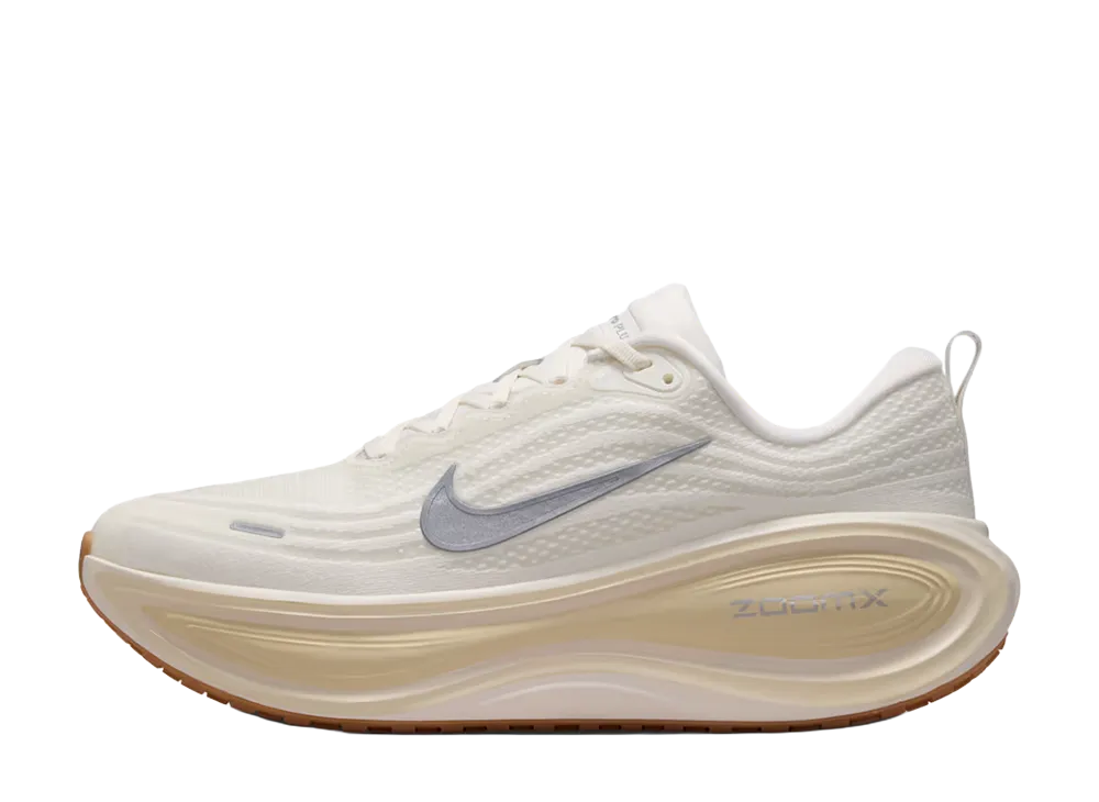 Nike Vomero Plus "Sail/Coconut Milk/Light Khaki/Metallic Silver"