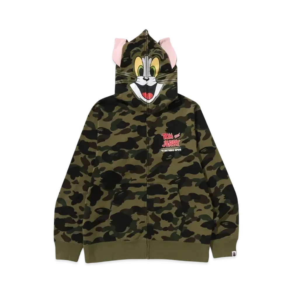 A BATHING APE x Tom And Jerry 85TH Tom 1St Camo Full Zip Hoodie "Green"