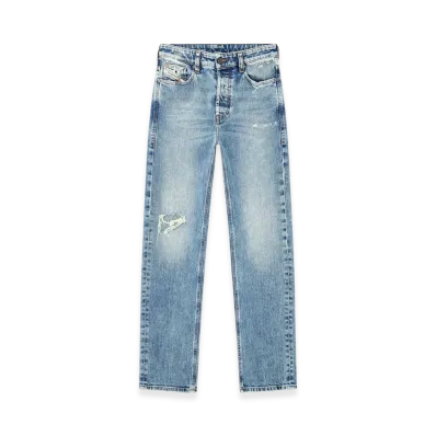Diesel Regular Jeans 1988 D-Ark 09l34 "Light Blue"