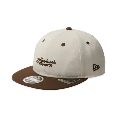 NEW ERA x The Chemical Brothers Born In The Echoes RC 9Fifty Flat Visor "Stone/Walnut"