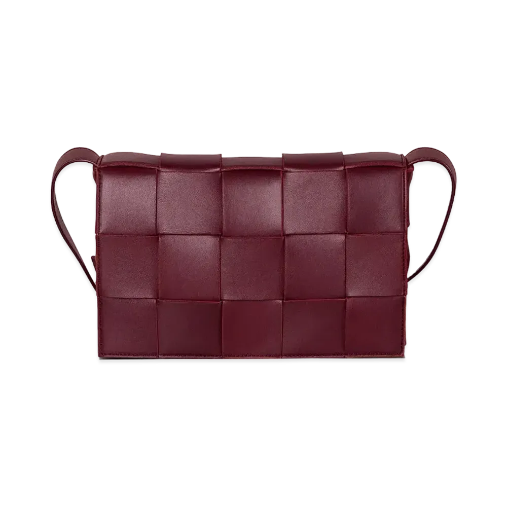 Bottega Veneta Cassette "Bordeaux"