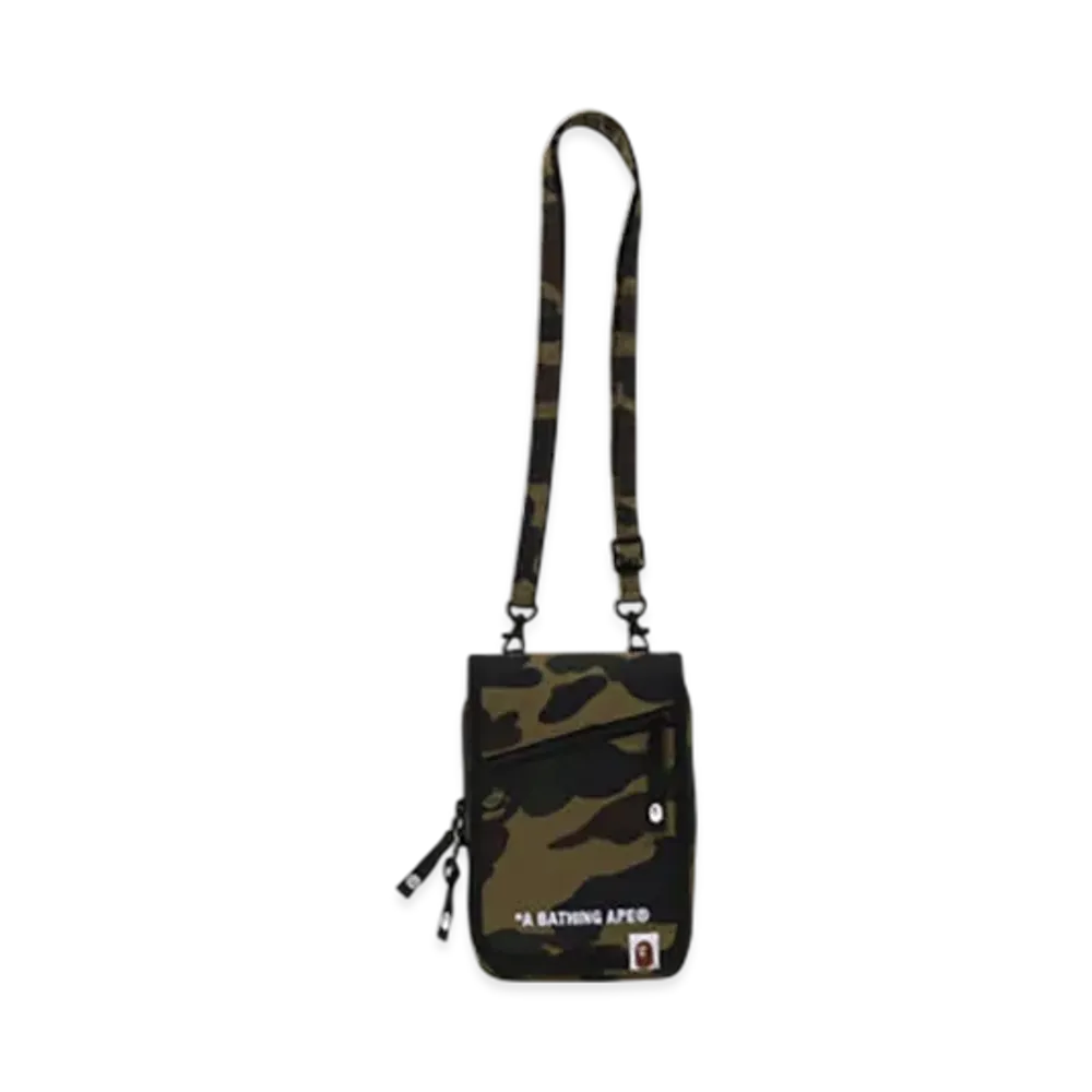 A BATHING APE 1St Camo Phone Bag "Green"