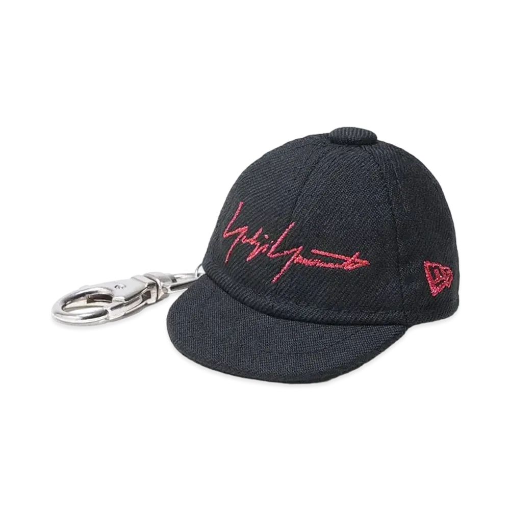 Yohji Yamamoto Pour Homme NEW ERA METALLIC RED SIGNATURE CAP KEY HOLDER "Black"