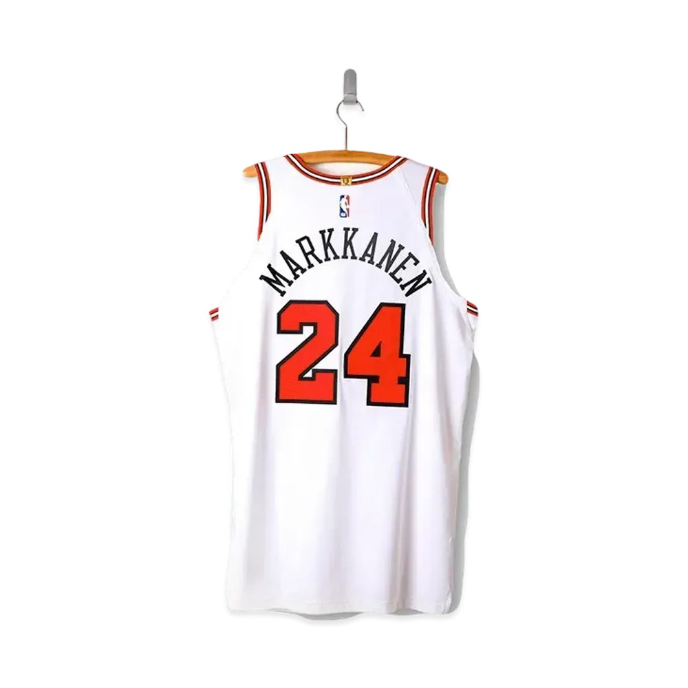 #24 Lauri Markkanen Chicago Bulls 2018-19 "Association"