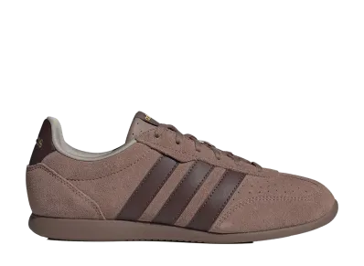 adidas Women's Barreda Lo "Trace Brown/Shadow Brown/Light Brown"