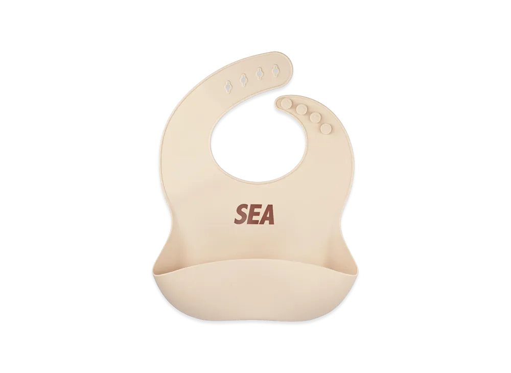 WIND AND SEA Sea Silicone Apron "Beige"