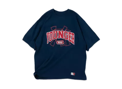 9090 x younger song College Tee "Navy"