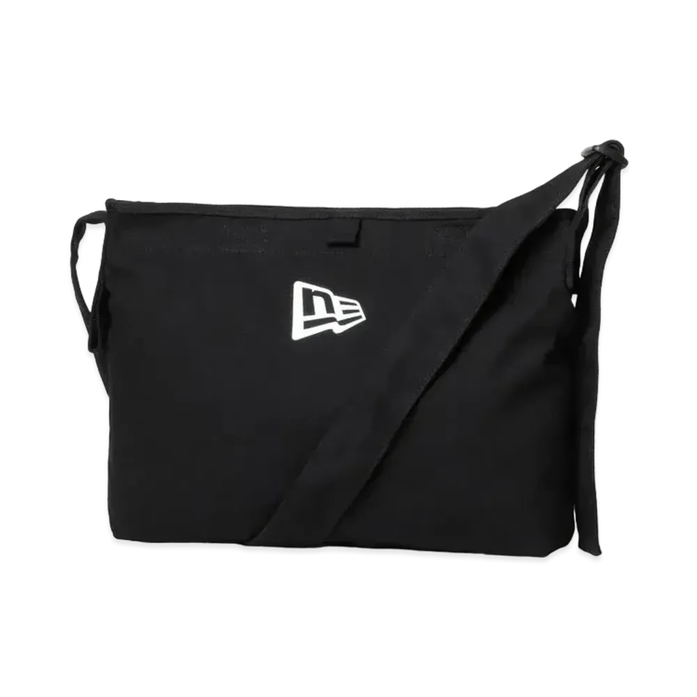NEW ERA Canvas Shoulder Bag 8L Flag Logo "Black"