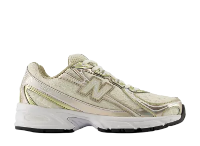 New Balance 740 "Sea Salt/Silver Metallic"