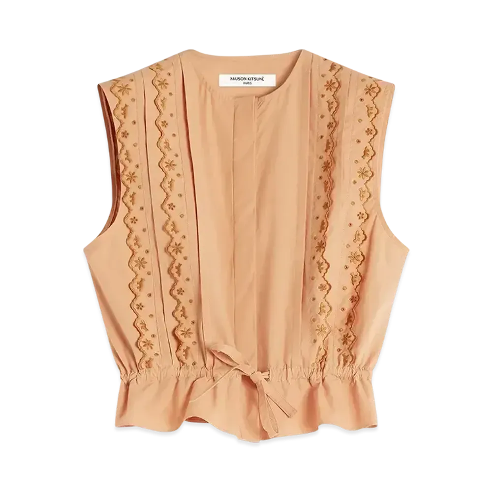 Maison Kitsune Craft Embroidery Sleeveless Top "Saddle"