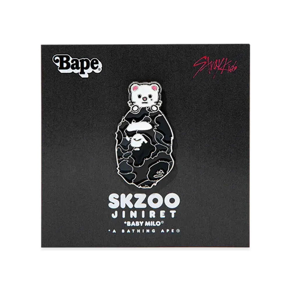 A BATHING APE x Stray Kids Metal Pins Hyunjin "Black"