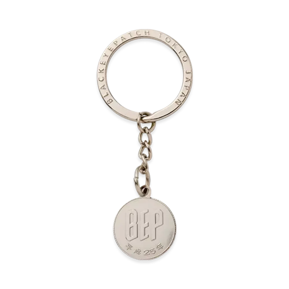 BlackEyePatch Hundred Yen Coin Keychain "Silver"