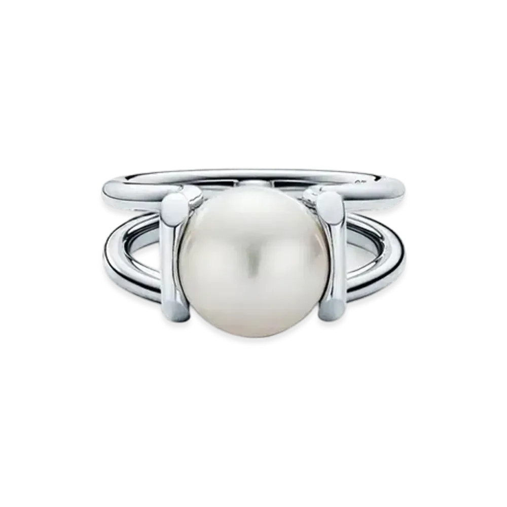 Tiffany & Co. Freshwater Pearl Ring "Silver"