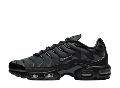 Nike Women's Air Max Plus "Black/Metallic Silver"