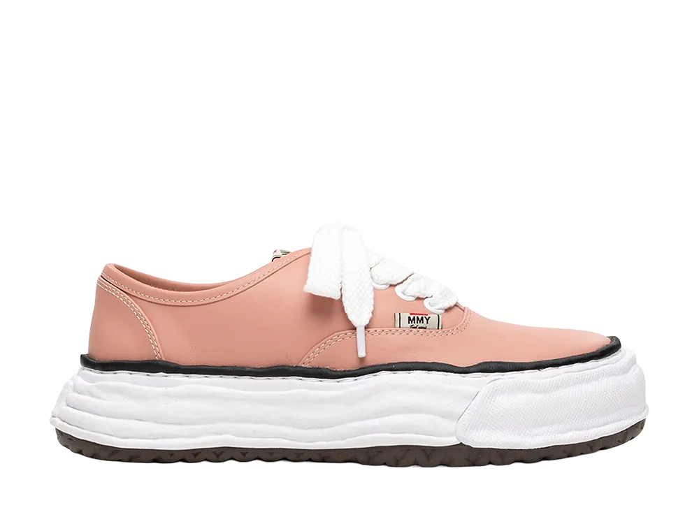 メゾンミハラヤスヒロ ベイカー26 オリジナルソールレザーローカットスニーカー "ピンク"